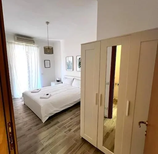 Delizioso A 5 Minuti Dalla Metro A Apartment *
