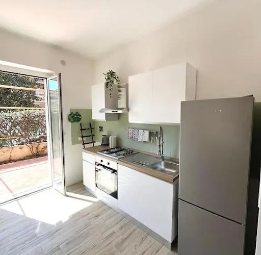 Delizioso A 5 Minuti Dalla Metro A Apartment Rom